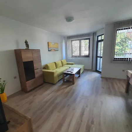 Lazur 13 Daire Burgaz